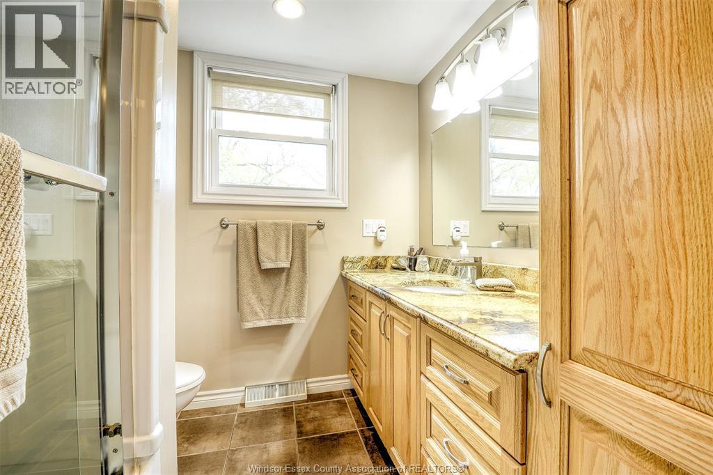 885 Front Road North, Amherstburg, Ontario  N9V 2V6 - Photo 41 - 26013007