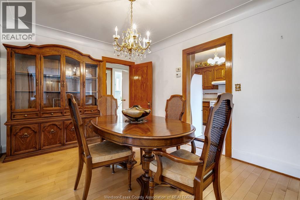 2279 Lillian Avenue, Windsor, Ontario  N8X 4B1 - Photo 6 - 26013024