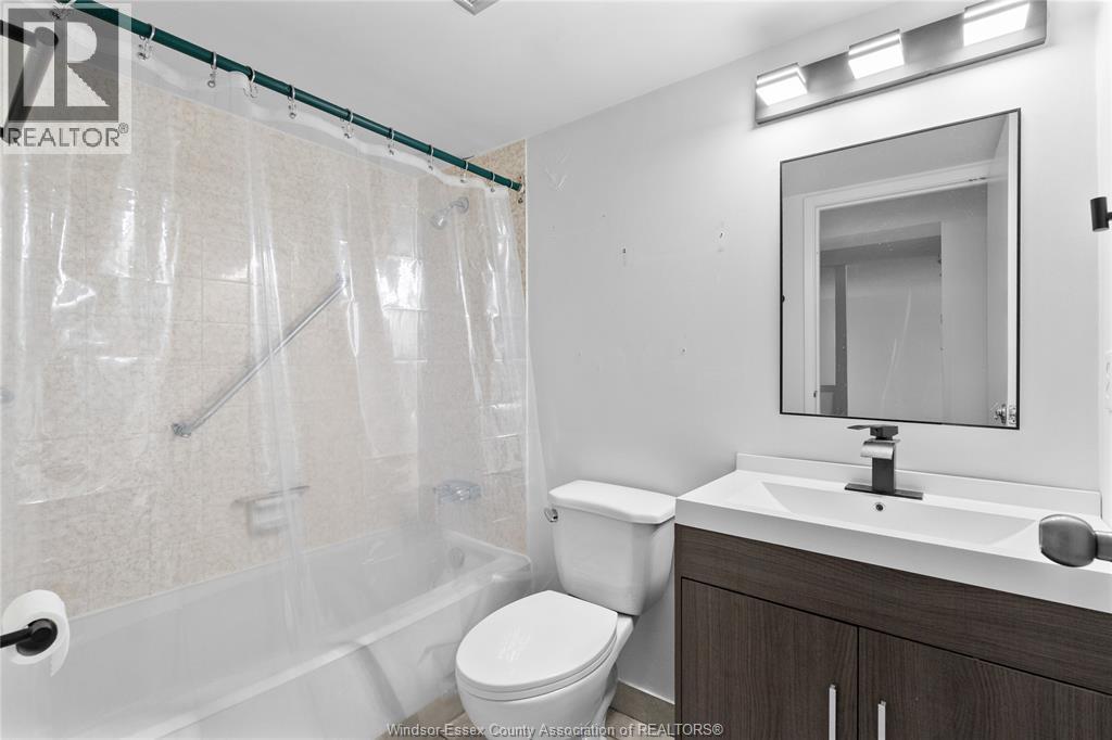 150 Park Unit# 802, Windsor, Ontario  N9A 7A2 - Photo 15 - 26013086