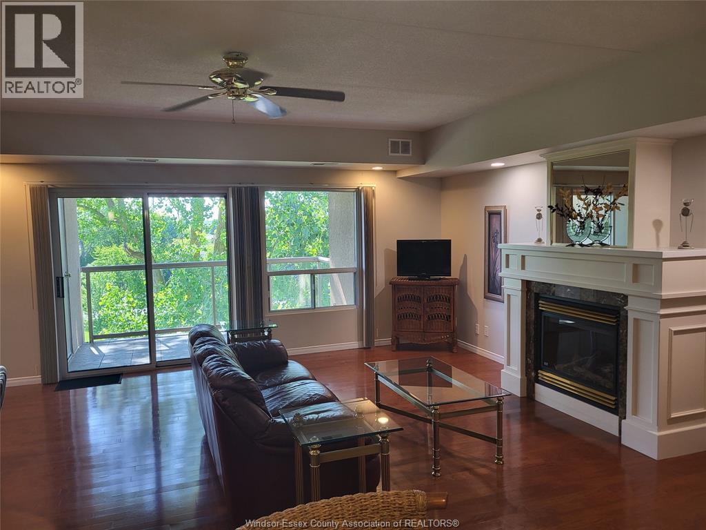 315 Village Grove Unit# 506, Tecumseh, Ontario  N8N 5G4 - Photo 2 - 26013052