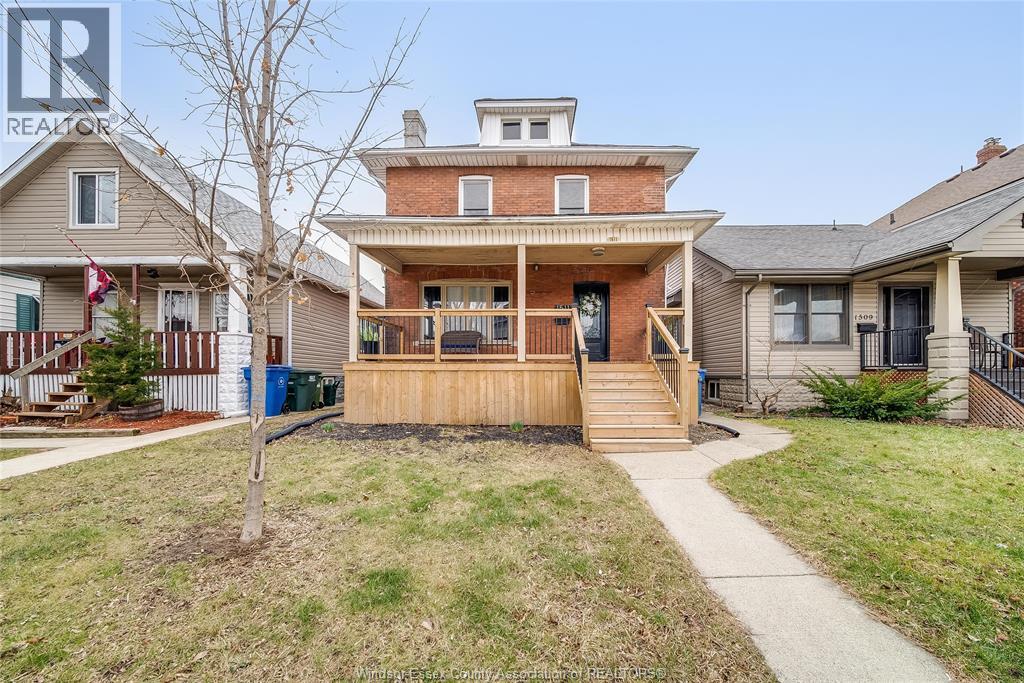 1511 HALL, Windsor, Ontario