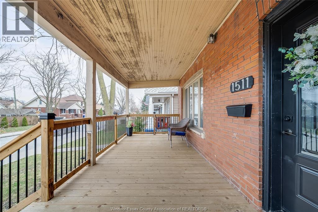 1511 Hall, Windsor, Ontario  N8X 4R6 - Photo 2 - 26013116