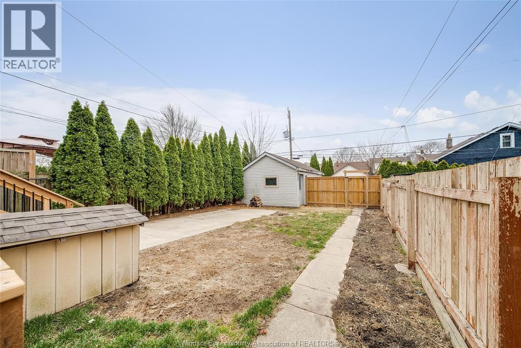 1511 Hall, Windsor, Ontario  N8X 4R6 - Photo 43 - 26013116