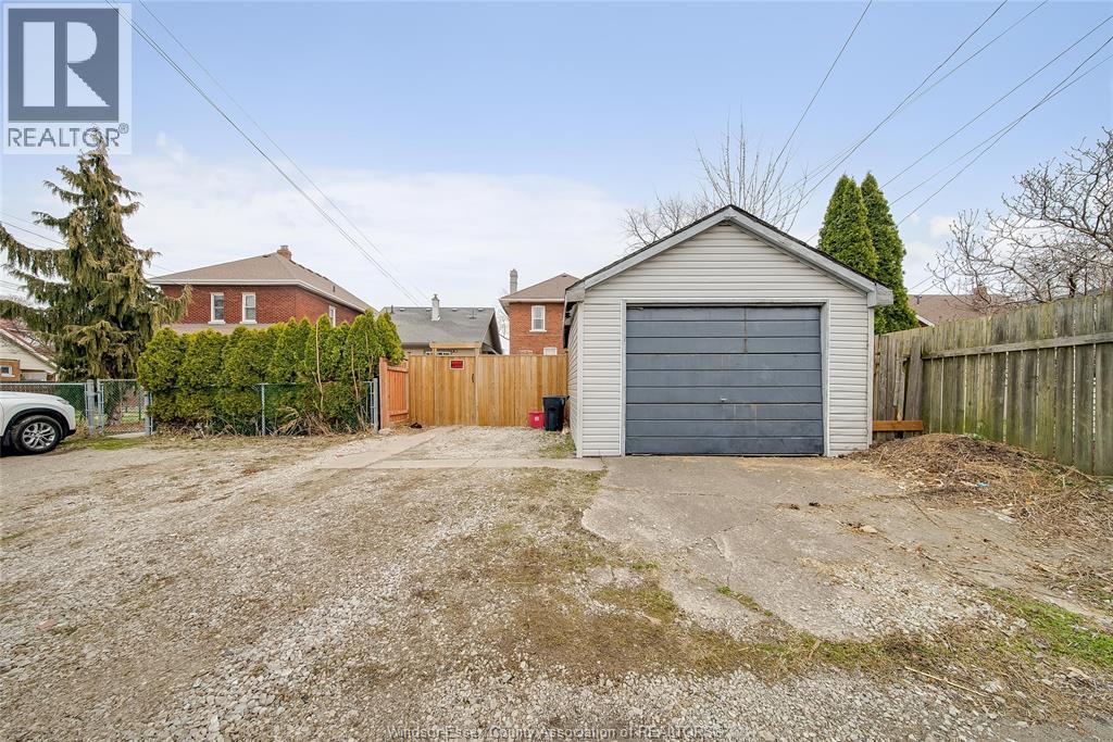 1511 Hall, Windsor, Ontario  N8X 4R6 - Photo 45 - 26013116