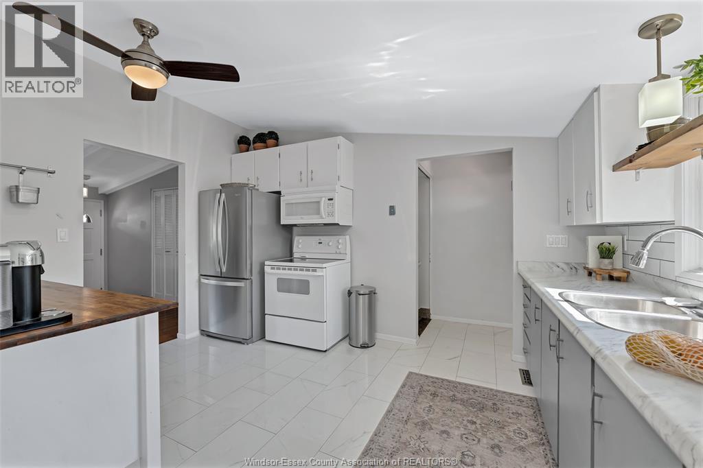 2695 Sierra Drive, Windsor, Ontario  N9E 2Y9 - Photo 14 - 26013114