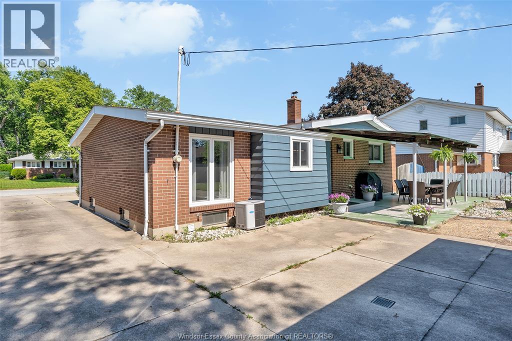 2695 Sierra Drive, Windsor, Ontario  N9E 2Y9 - Photo 34 - 26013114