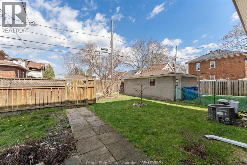 72-74 Hanna Street East, Windsor, Ontario  N8X 2M9 - Photo 32 - 26013134