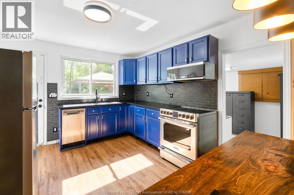 440 Jackson, Harrow, Ontario  N0R 1G0 - Photo 10 - 26013119