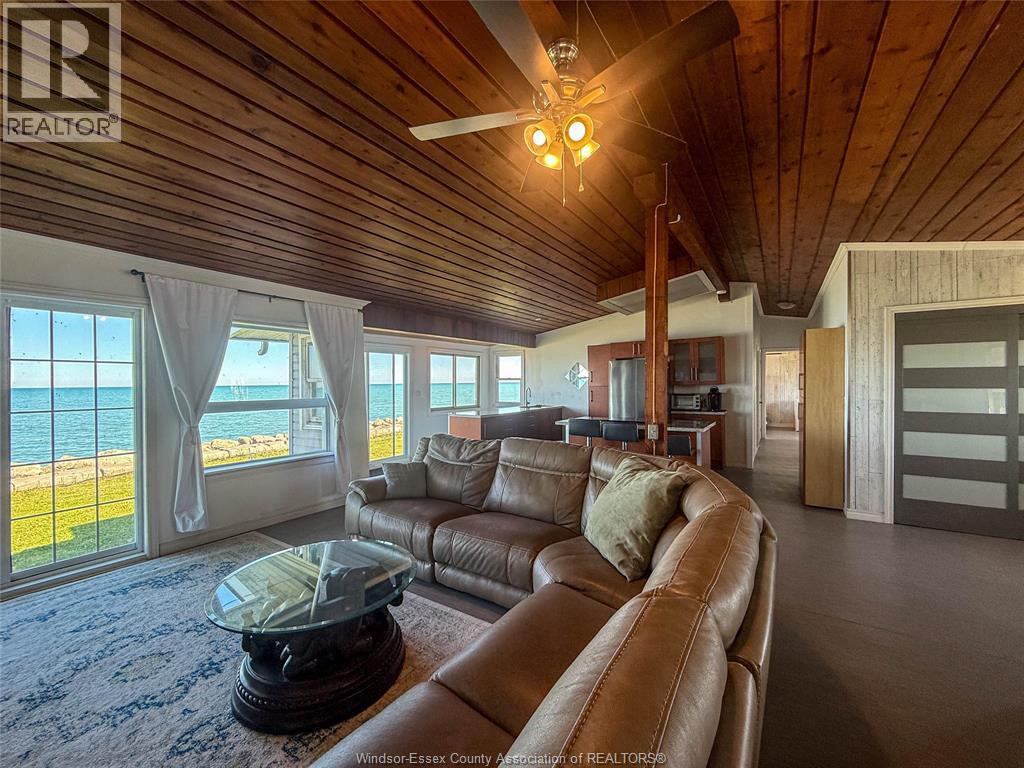 91 Marentette Beach Road, Leamington, Ontario  N8H 3V7 - Photo 10 - 26013111