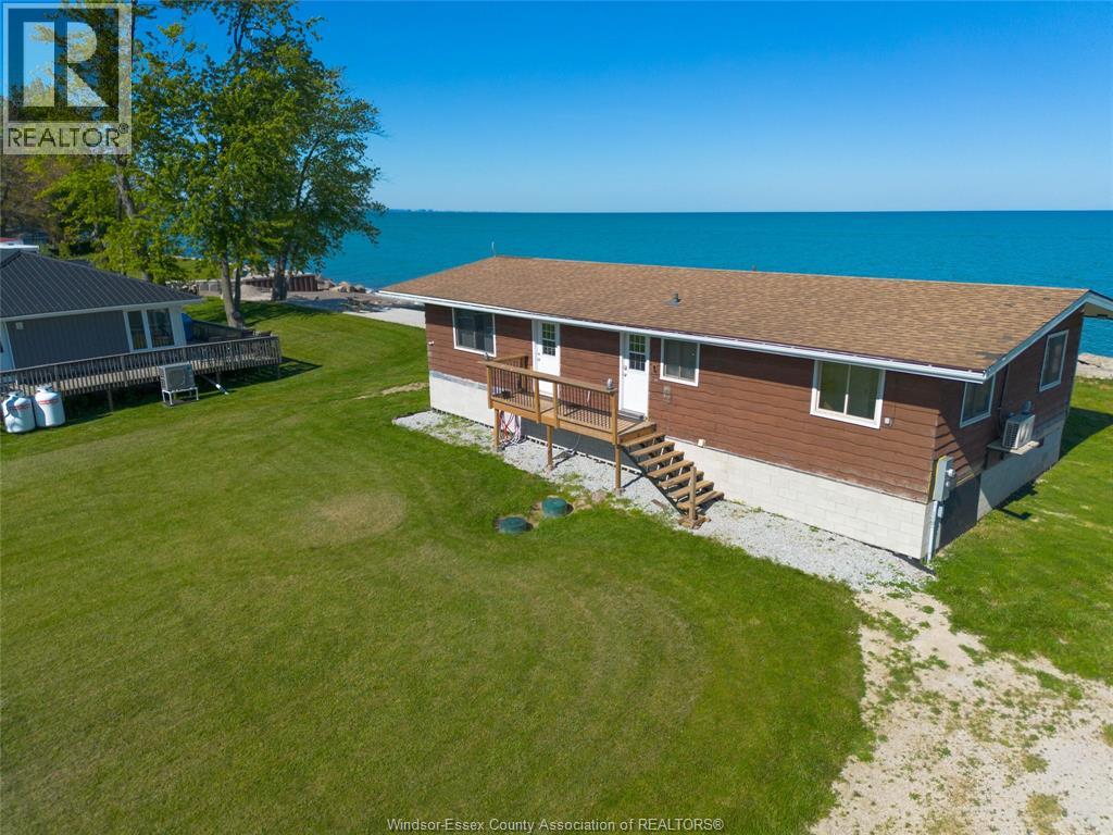 91 Marentette Beach Road, Leamington, Ontario  N8H 3V7 - Photo 4 - 26013111