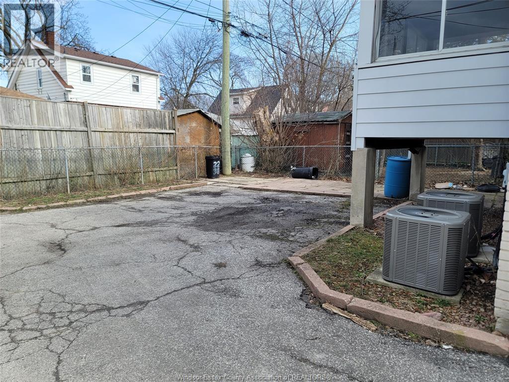 2240 Howard Avenue Unit# Upper, Windsor, Ontario  N8X 3V1 - Photo 10 - 26013148