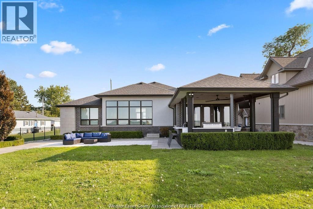 371 Charron Beach, Lakeshore, Ontario  N8L 0G2 - Photo 46 - 26013196