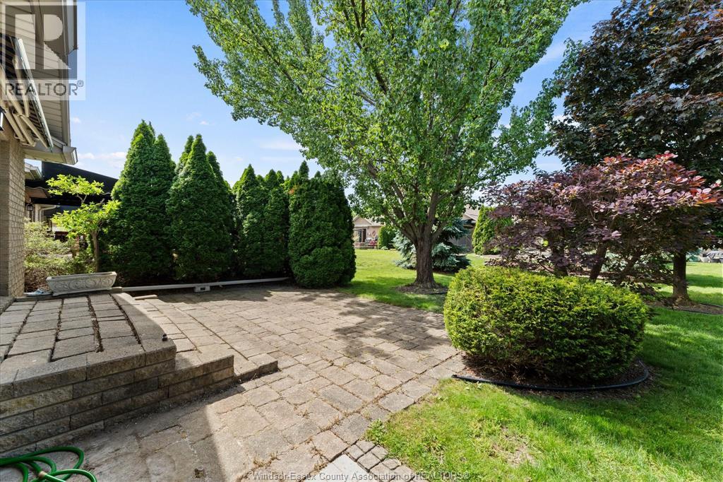 1077 Hacienda Way, Windsor, Ontario  N9G 2T7 - Photo 32 - 26013229