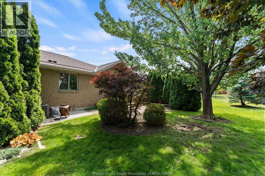 1077 Hacienda Way, Windsor, Ontario  N9G 2T7 - Photo 36 - 26013229