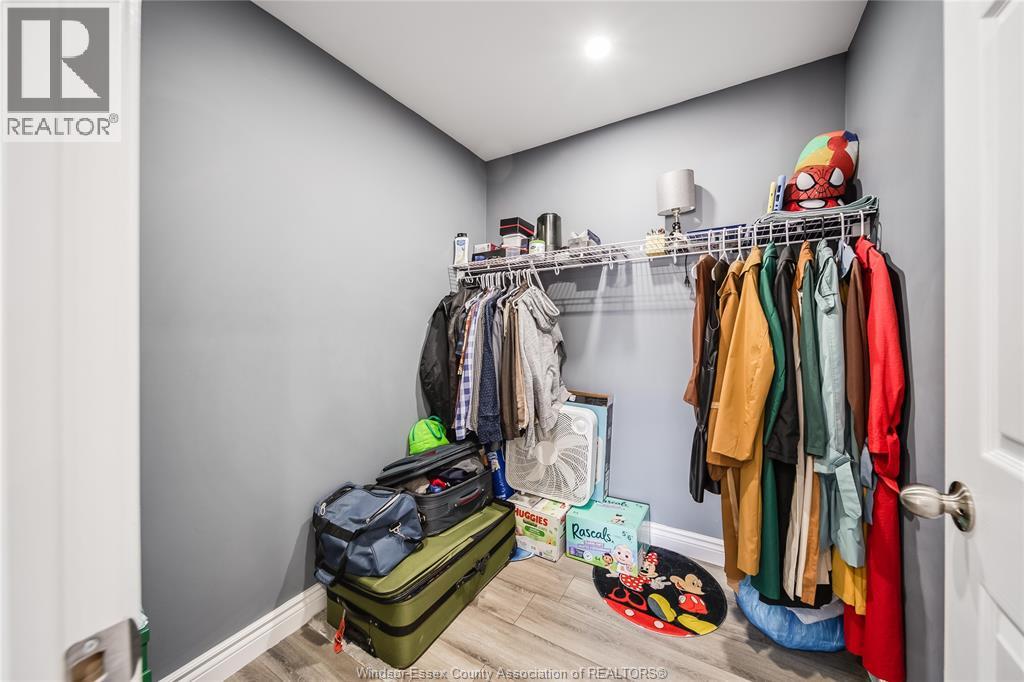 884 Jos Janisse Avenue, Windsor, Ontario  N8Y 3A8 - Photo 23 - 26013185