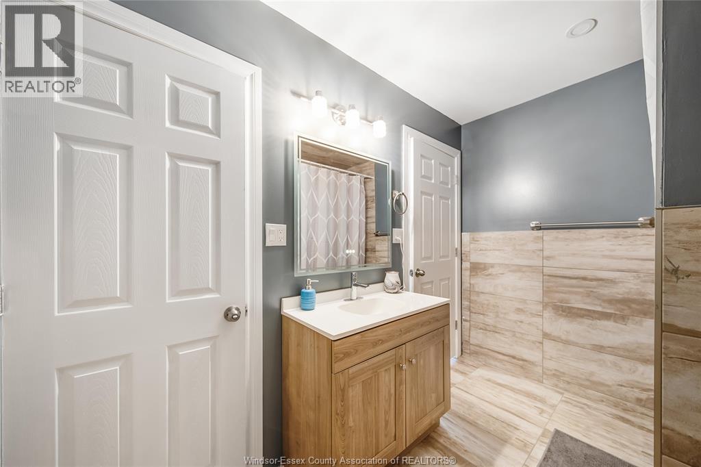 884 Jos Janisse Avenue, Windsor, Ontario  N8Y 3A8 - Photo 24 - 26013185