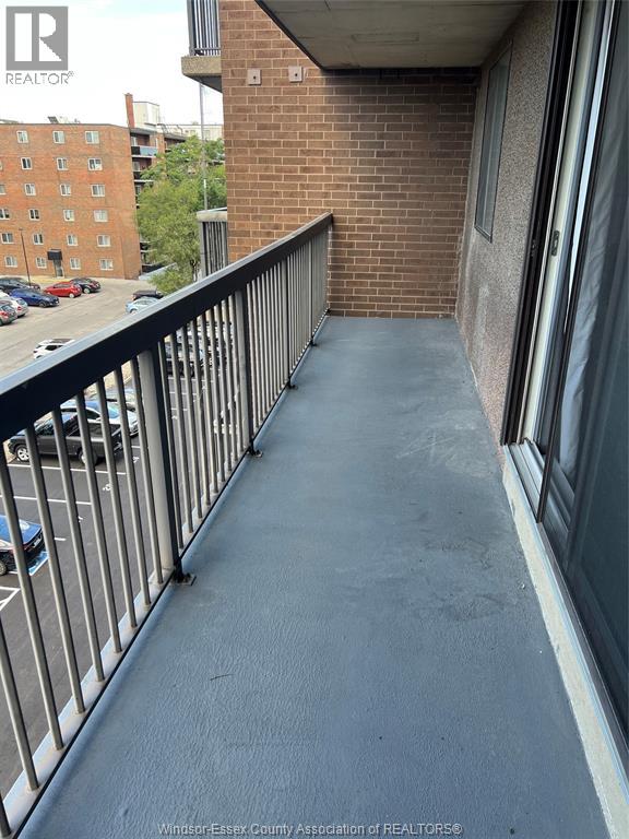 3936 WYANDOTTE STREET East Unit# 513, Windsor, Ontario