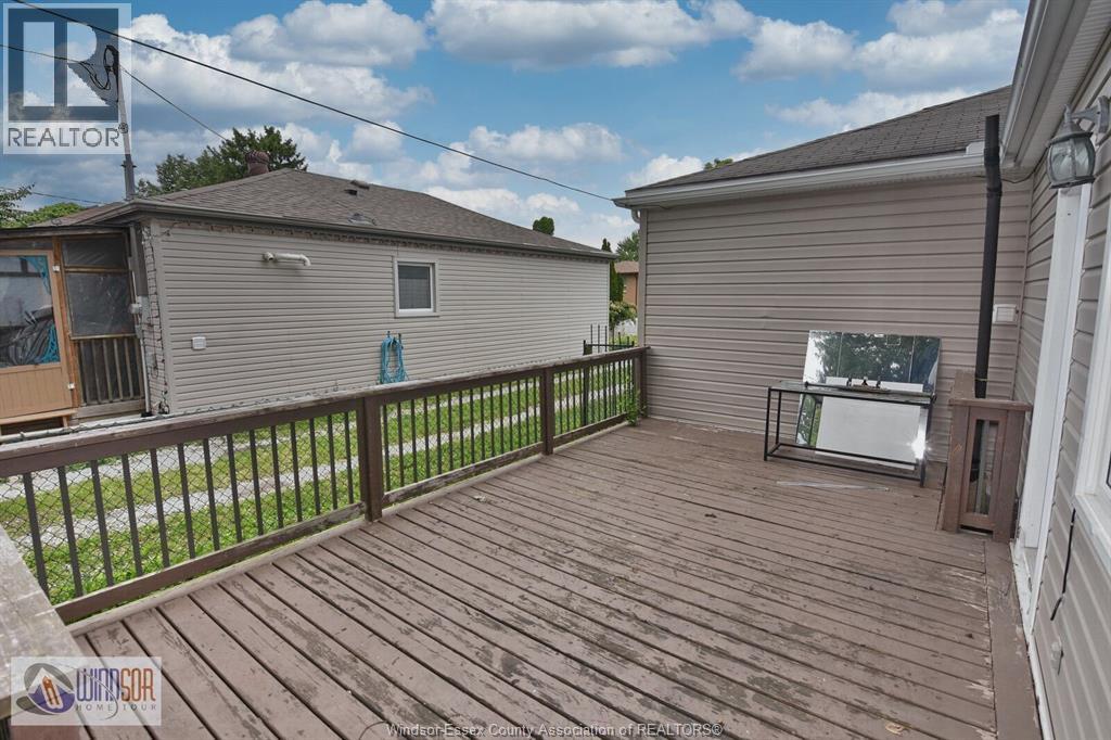 2591 Meighen Road, Windsor, Ontario  N9A 2S6 - Photo 10 - 26013264