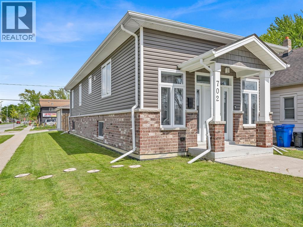 702 LESPERANCE ROAD, Tecumseh, Ontario