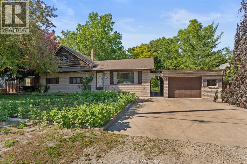 310 RIVER AVENUE, LaSalle, Ontario