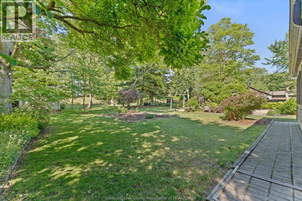 310 River Avenue, Lasalle, Ontario  N9J 1A2 - Photo 31 - 26013294