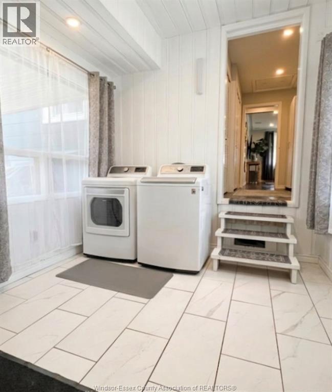 1585 County Rd 22, Lakeshore, Ontario  N0R 1A0 - Photo 4 - 26013176