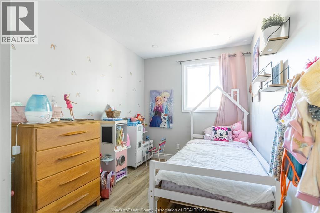 8611 Darlington, Windsor, Ontario  N8S 4M5 - Photo 12 - 26013330