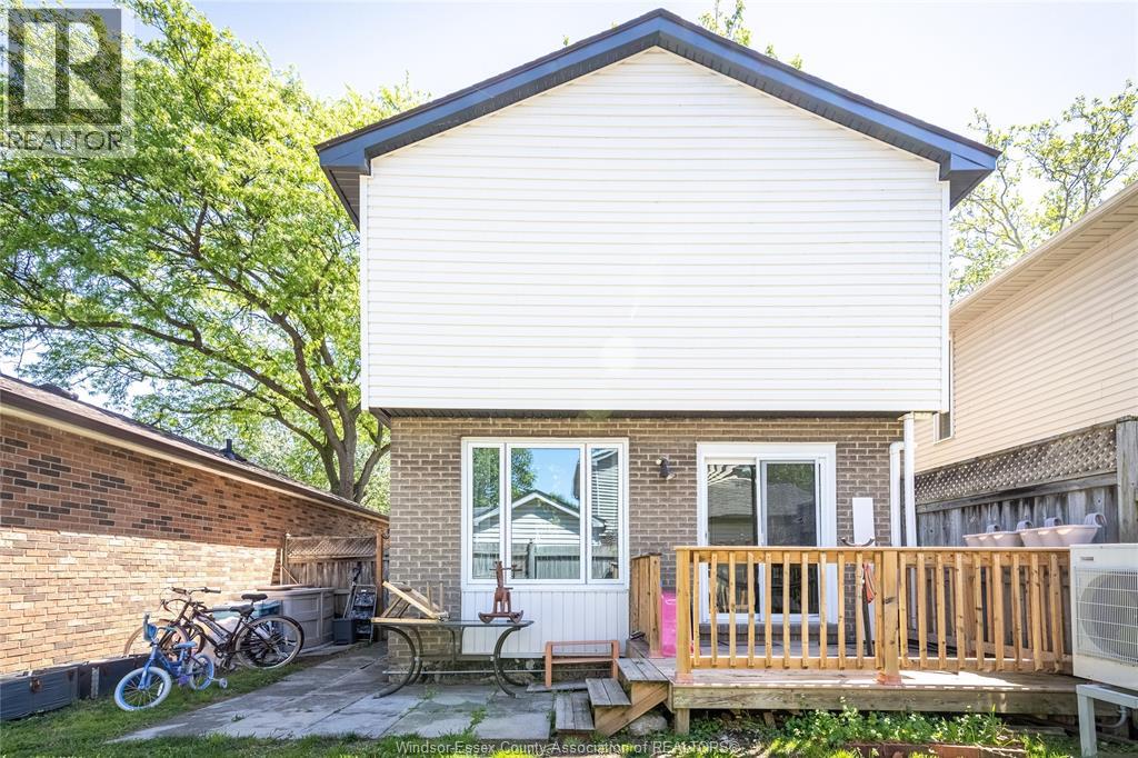 8611 Darlington, Windsor, Ontario  N8S 4M5 - Photo 18 - 26013330