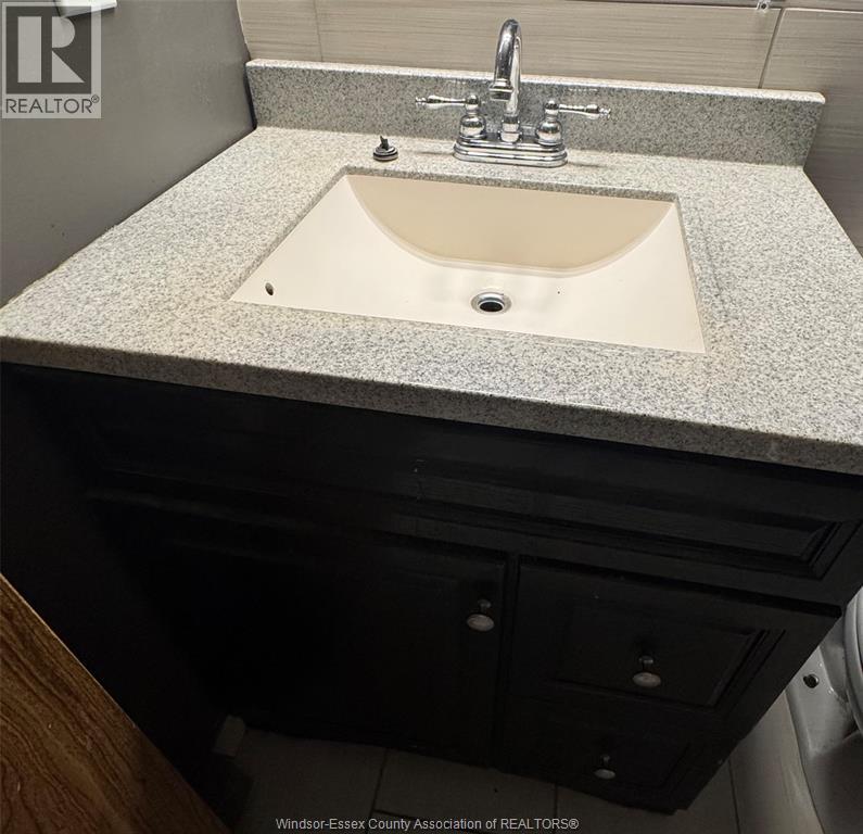 150 Park West Unit# 1707, Windsor, Ontario  N9A 7A2 - Photo 11 - 26013300