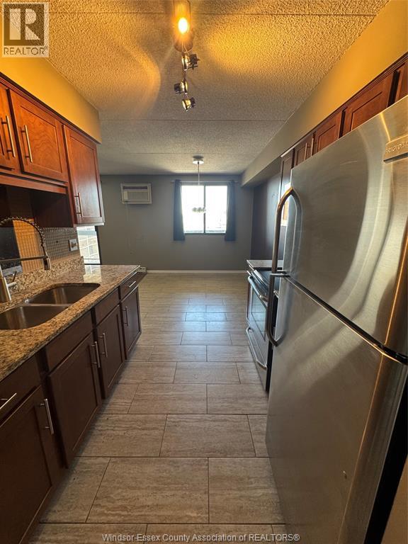 150 Park West Unit# 1707, Windsor, Ontario  N9A 7A2 - Photo 6 - 26013300