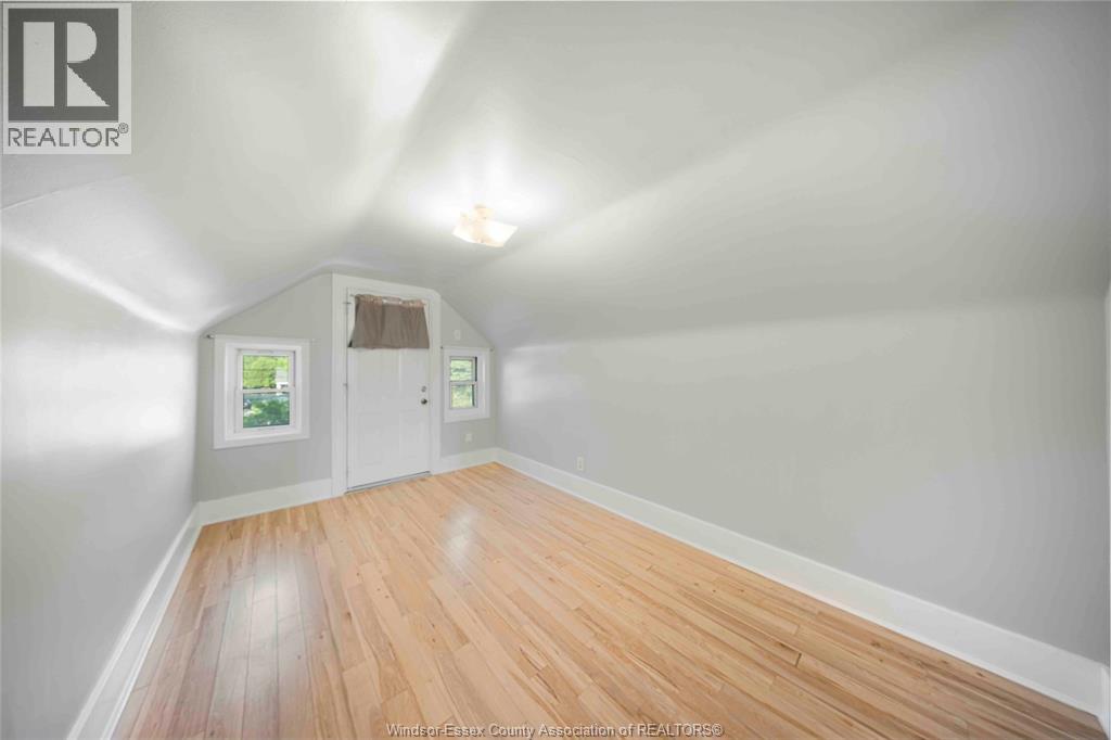 2404 Howard Avenue, Windsor, Ontario  N8T 2M1 - Photo 9 - 26013164