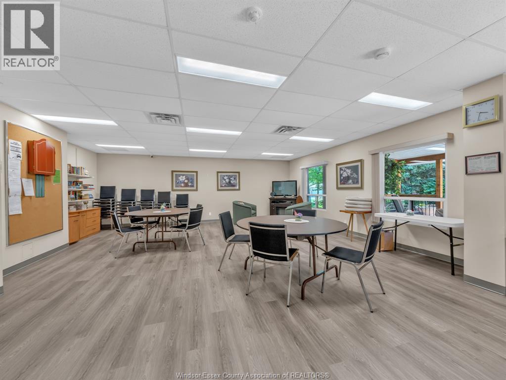 315 Village Grove Drive Unit# 505, Tecumseh, Ontario  N8N 5G4 - Photo 13 - 26013286