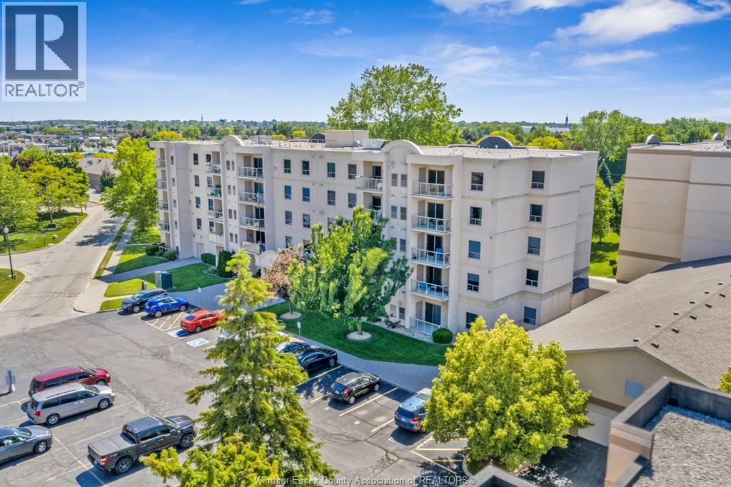 315 Village Grove Drive Unit# 505, Tecumseh, Ontario  N8N 5G4 - Photo 2 - 26013286