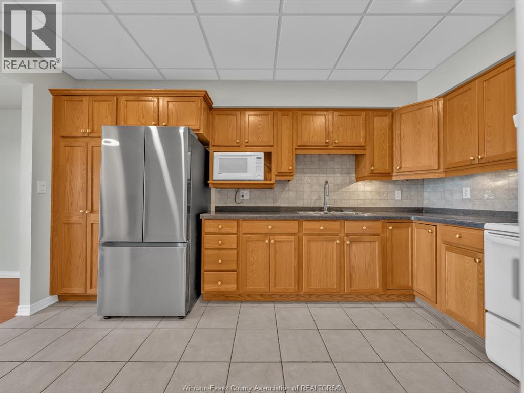 315 Village Grove Drive Unit# 505, Tecumseh, Ontario  N8N 5G4 - Photo 29 - 26013286