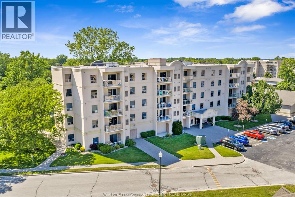 315 Village Grove Drive Unit# 505, Tecumseh, Ontario  N8N 5G4 - Photo 3 - 26013286