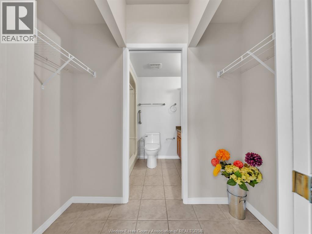 315 Village Grove Drive Unit# 505, Tecumseh, Ontario  N8N 5G4 - Photo 43 - 26013286