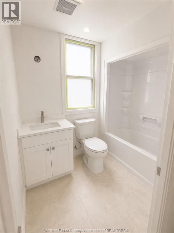 1336 University Unit# 1, Windsor, Ontario  N9B 1B5 - Photo 5 - 26013225
