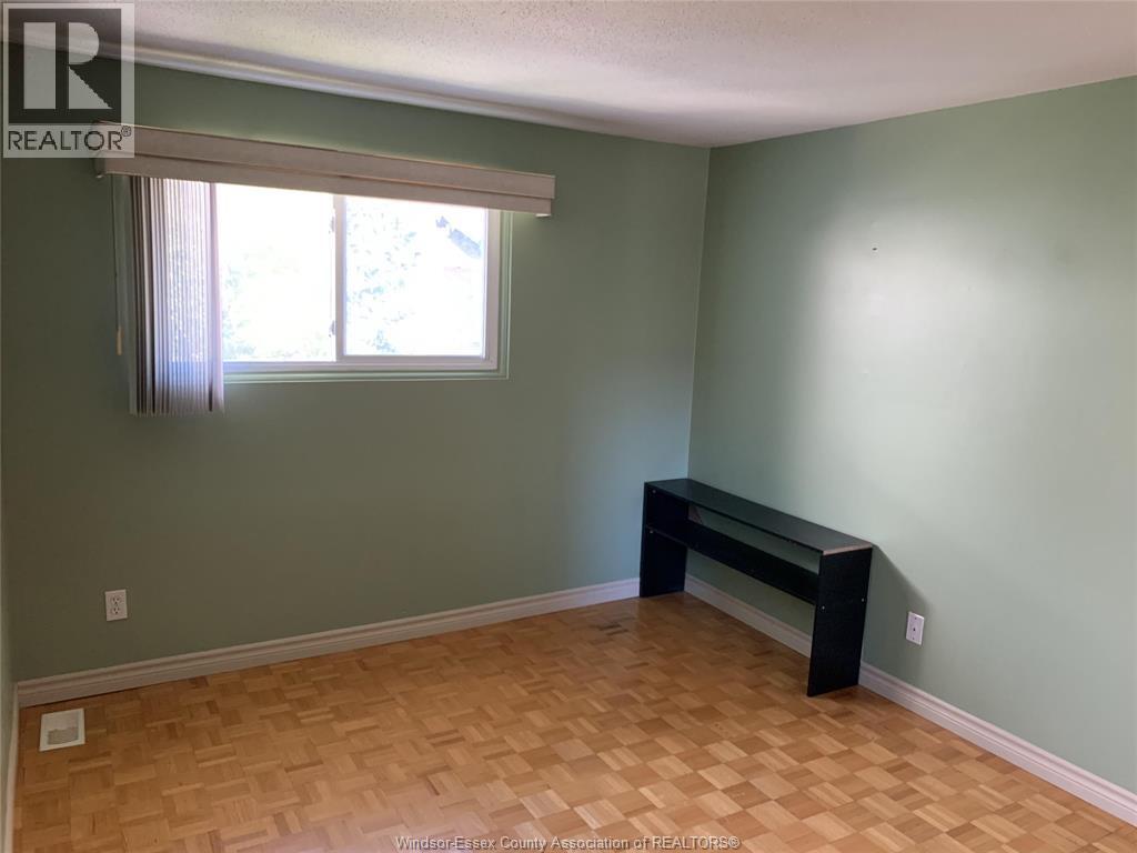 9394 Esplanade Drive Unit# 3, Windsor, Ontario  N8R 2A3 - Photo 12 - 26013386