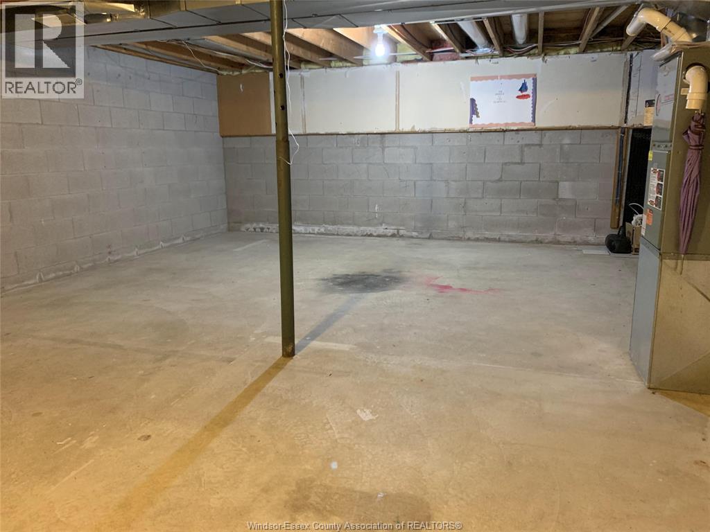 9394 Esplanade Drive Unit# 3, Windsor, Ontario  N8R 2A3 - Photo 8 - 26013386