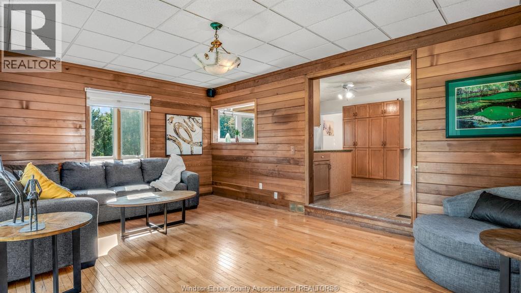 4054 Roseland Drive West, Windsor, Ontario  N9G 1Z8 - Photo 19 - 26013410