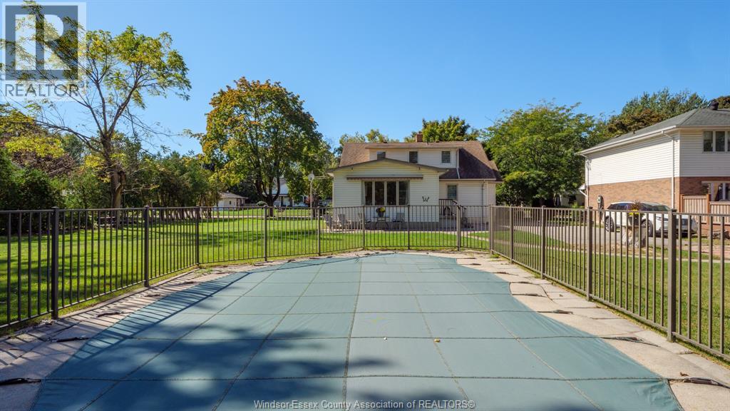 4054 Roseland Drive West, Windsor, Ontario  N9G 1Z8 - Photo 40 - 26013410