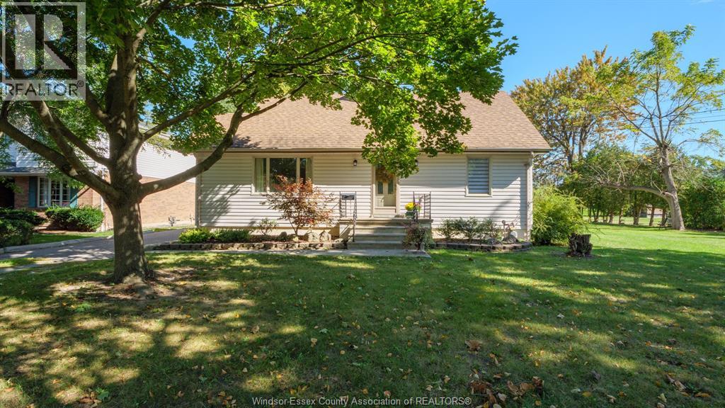 4054 Roseland Drive West, Windsor, Ontario  N9G 1Z8 - Photo 6 - 26013410