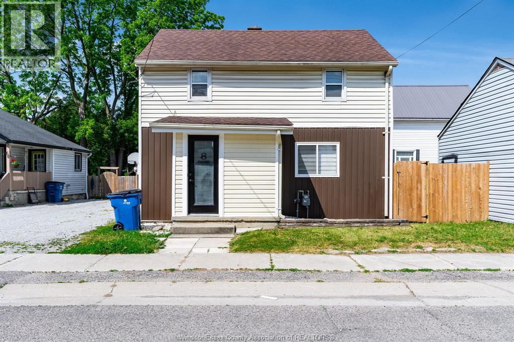 8 Payne Street, Chatham, Ontario  N7M 4M9 - Photo 1 - 26013437