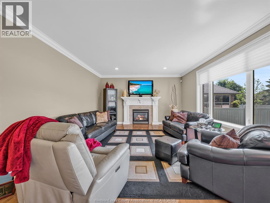 1049 Huntington Boulevard, Lakeshore, Ontario  N0R 1A0 - Photo 17 - 26013405