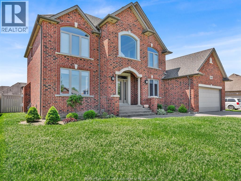 1049 Huntington Boulevard, Lakeshore, Ontario  N0R 1A0 - Photo 2 - 26013405