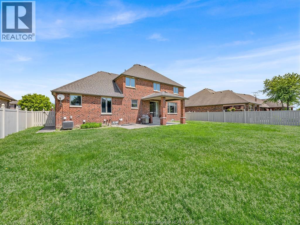 1049 Huntington Boulevard, Lakeshore, Ontario  N0R 1A0 - Photo 46 - 26013405