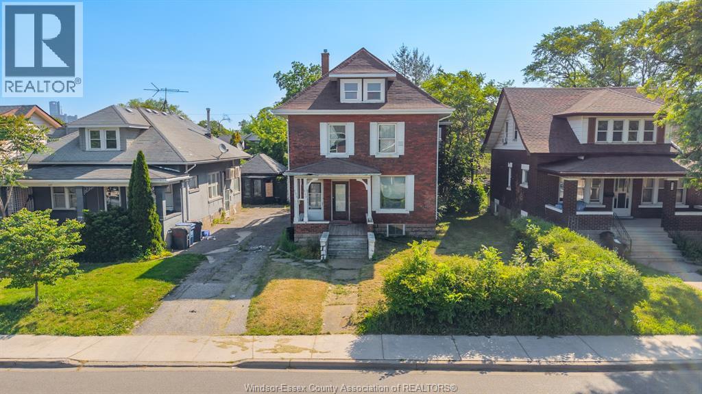 540 Campbell Avenue, Windsor, Ontario  N9B 2H4 - Photo 2 - 26013203
