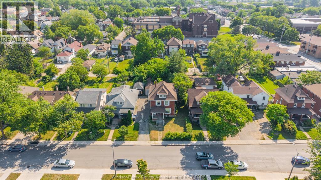 540 Campbell Avenue, Windsor, Ontario  N9B 2H4 - Photo 4 - 26013203