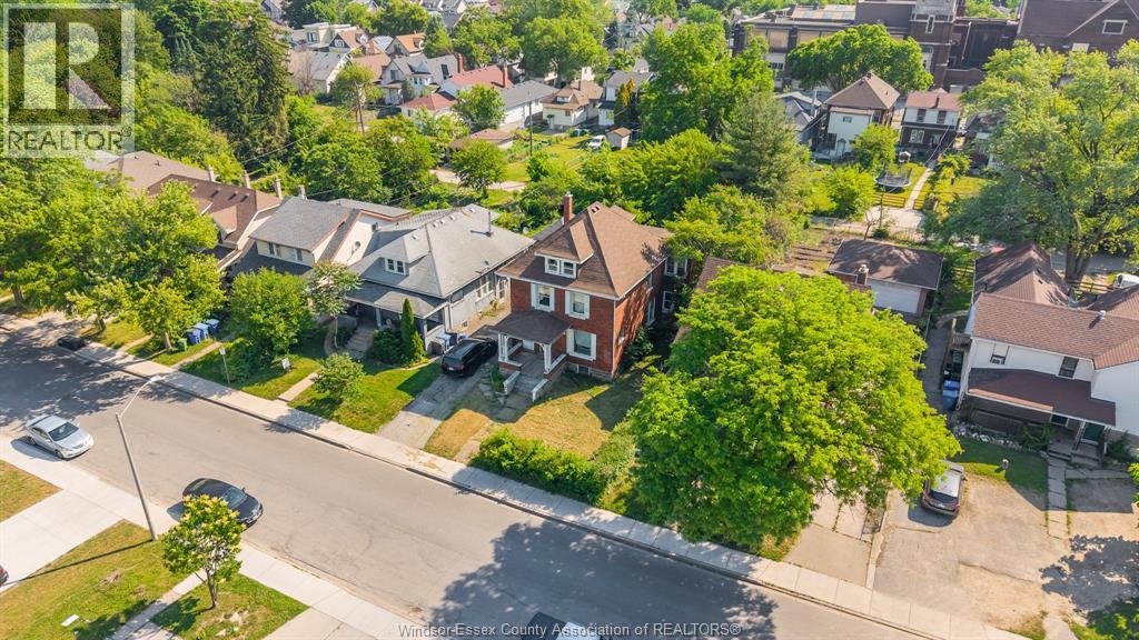 540 Campbell Avenue, Windsor, Ontario  N9B 2H4 - Photo 7 - 26013203