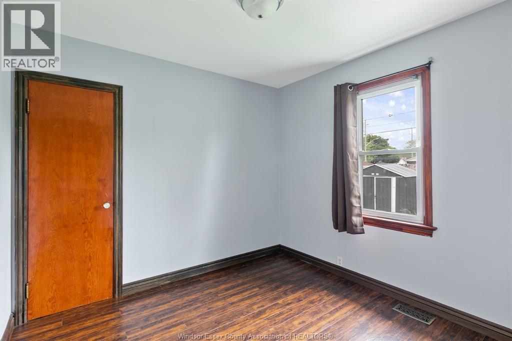 3200 Longfellow Avenue, Windsor, Ontario  N9E 2L6 - Photo 9 - 26013416